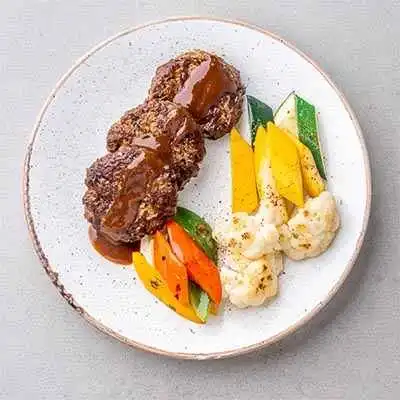Mediterranean Pulled Beef Burger Bowl with Veggies